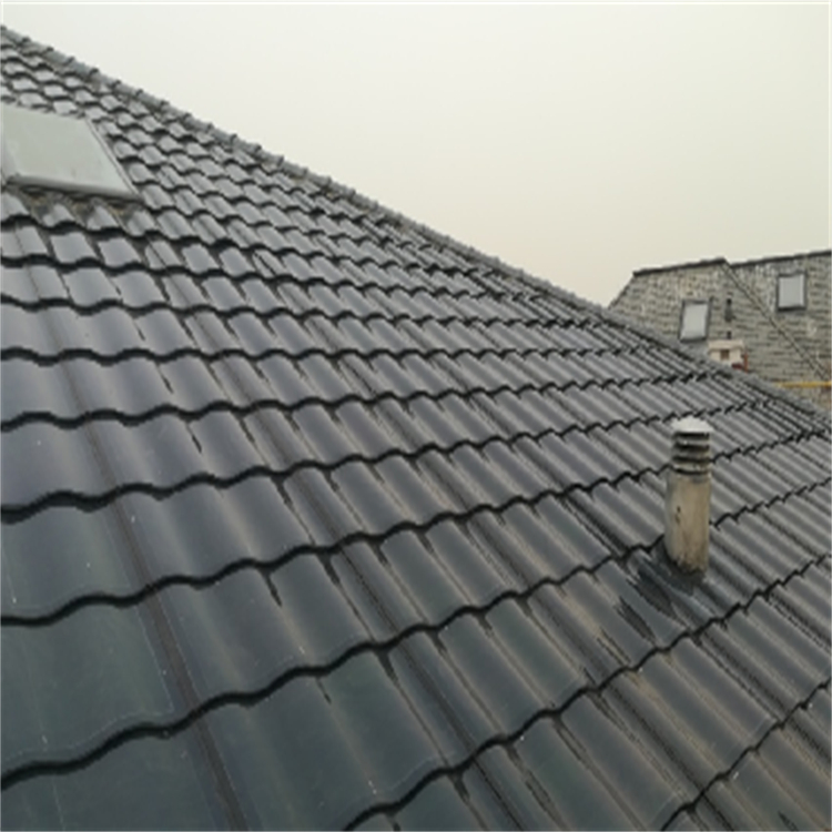 Tiles with remarkable snow melting effect Solar power tiles