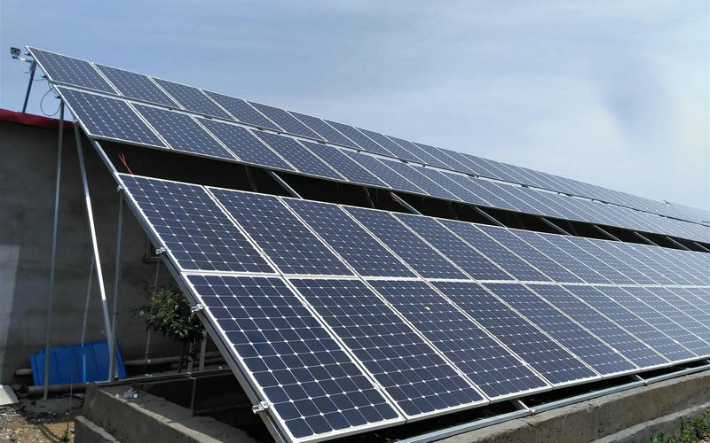 What occasions are distributed solar power generation systems suitable for?cid=2